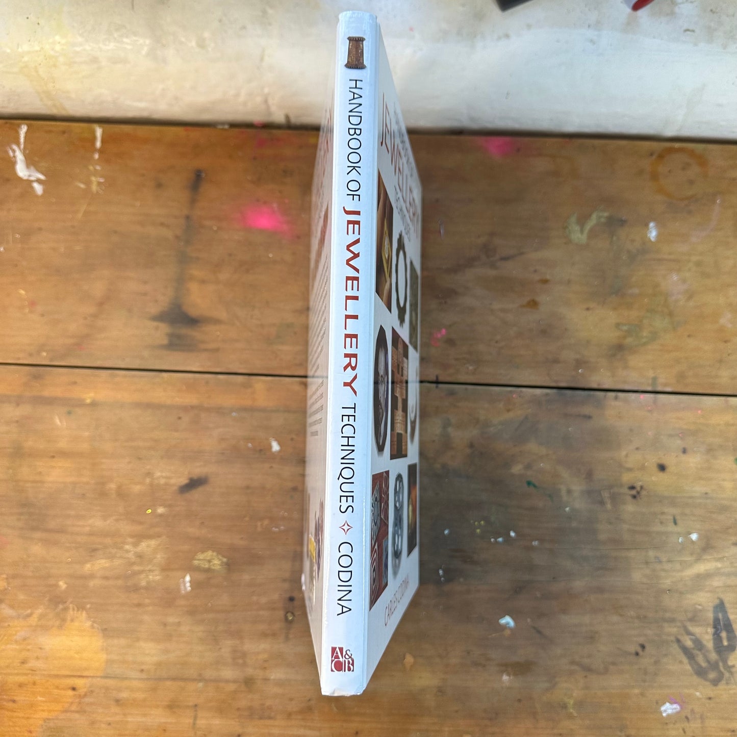 Handbook of Jewellery Techniques (Carles Codina)