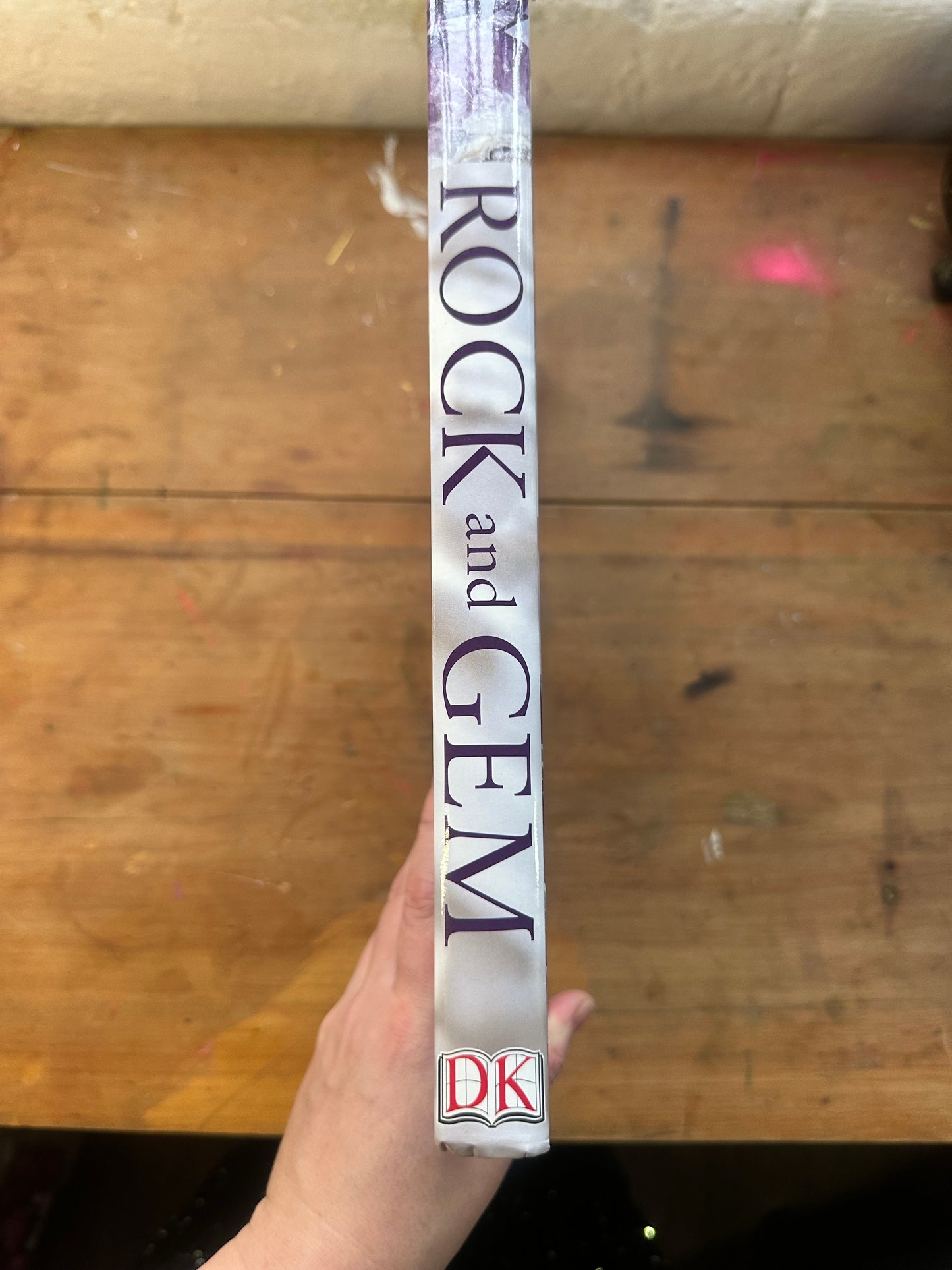 Rock and Gem: The Definitive Guide to Rocks, Minerals, Gems and Fossils