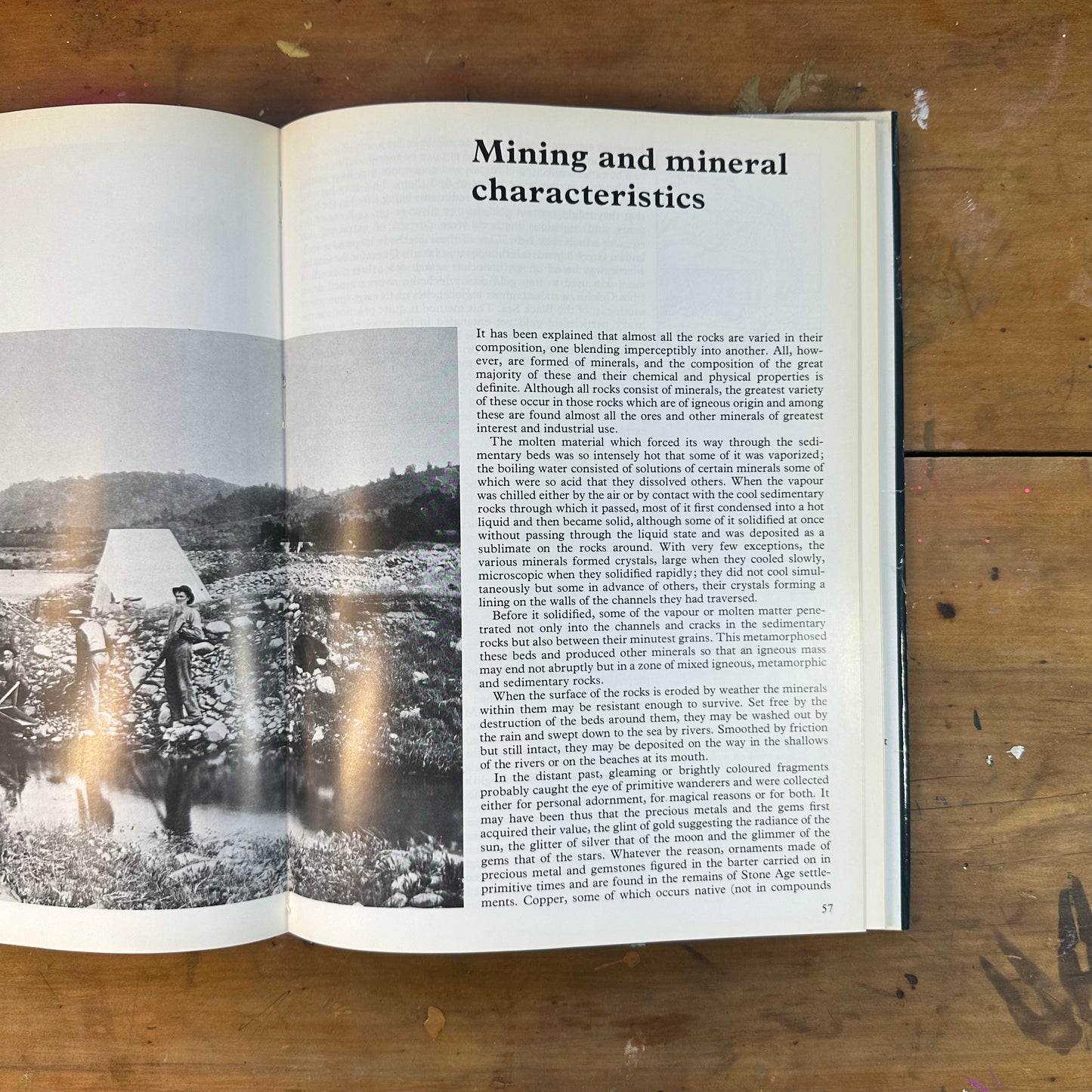 Rocks, Minerals and Gemstones (I.O. Evans)