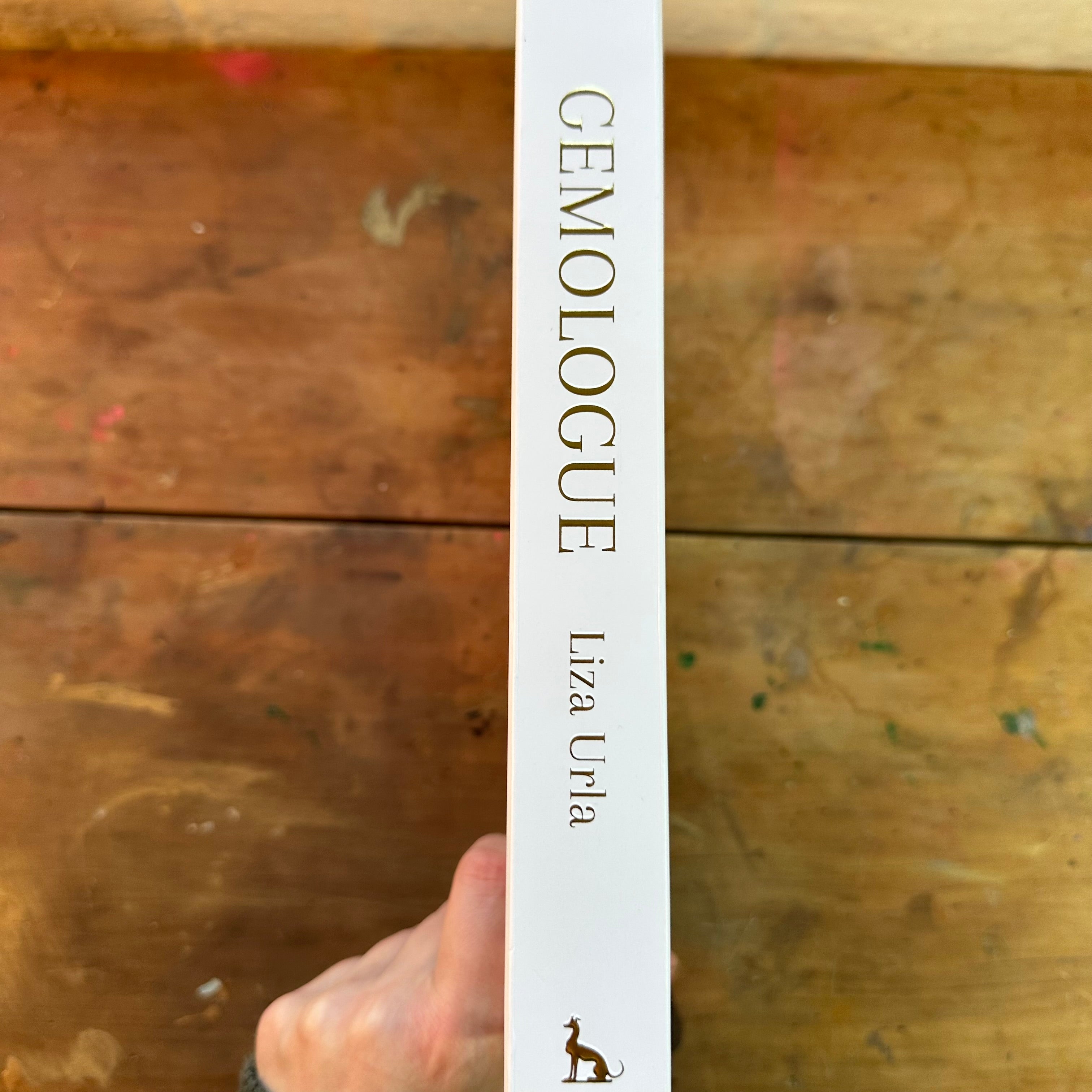 Gemologue by Liza Urla