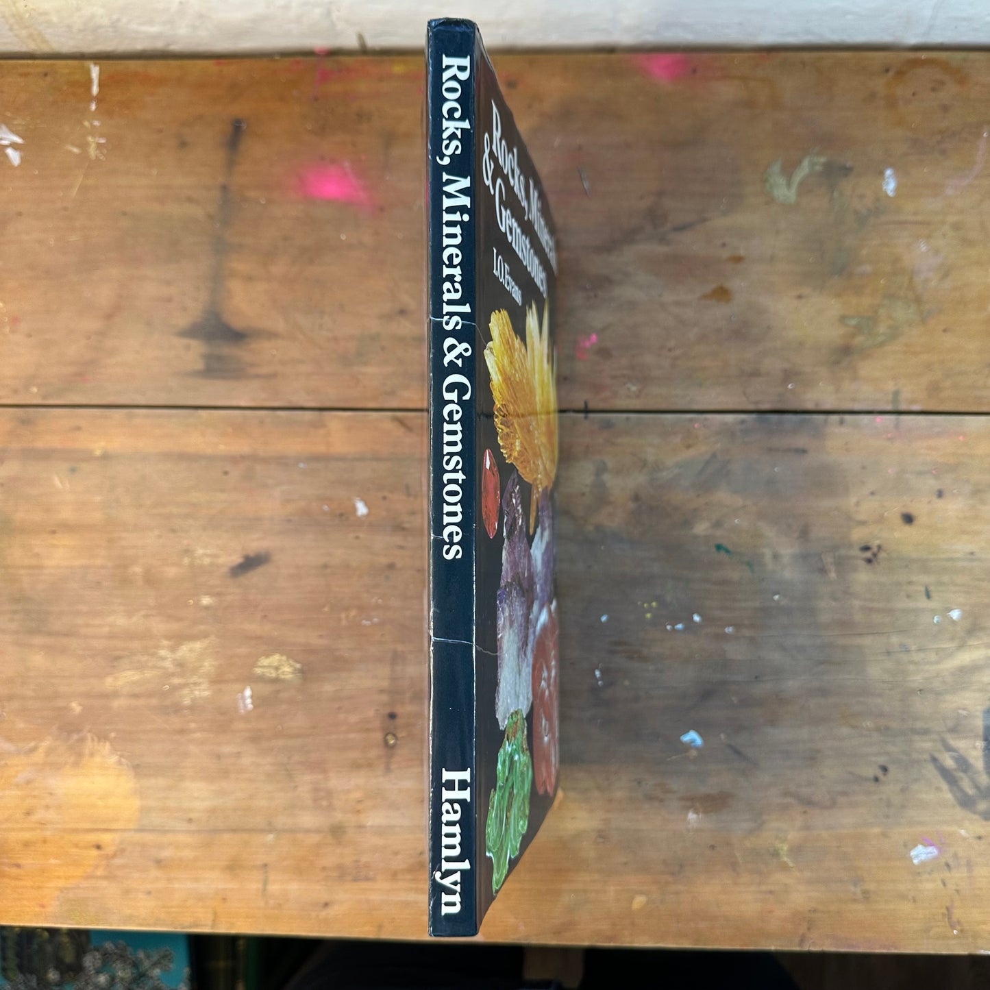 Rocks, Minerals and Gemstones (I.O. Evans)