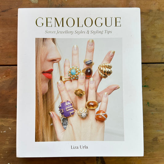 Gemologue by Liza Urla
