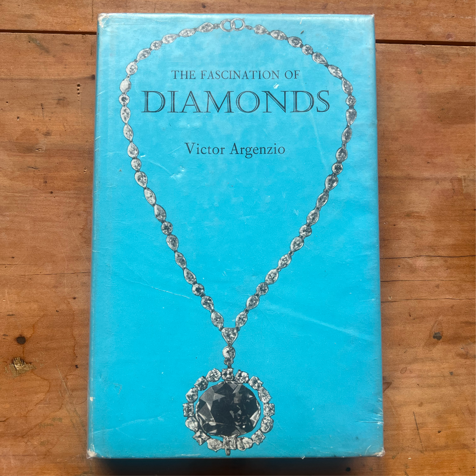 The Fascination of Diamonds - Victor Argenzio