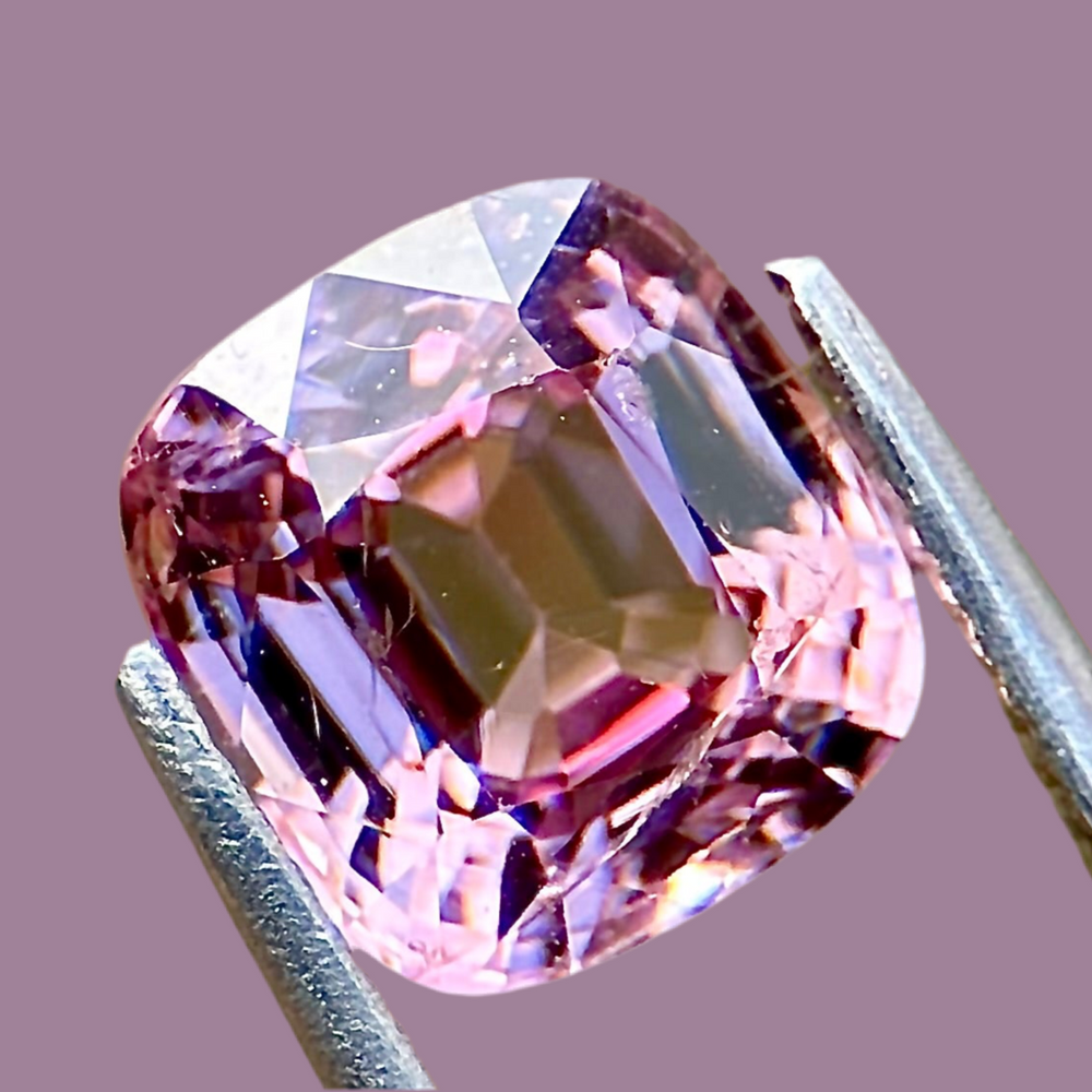 Natural Spinel Gem - Image 3