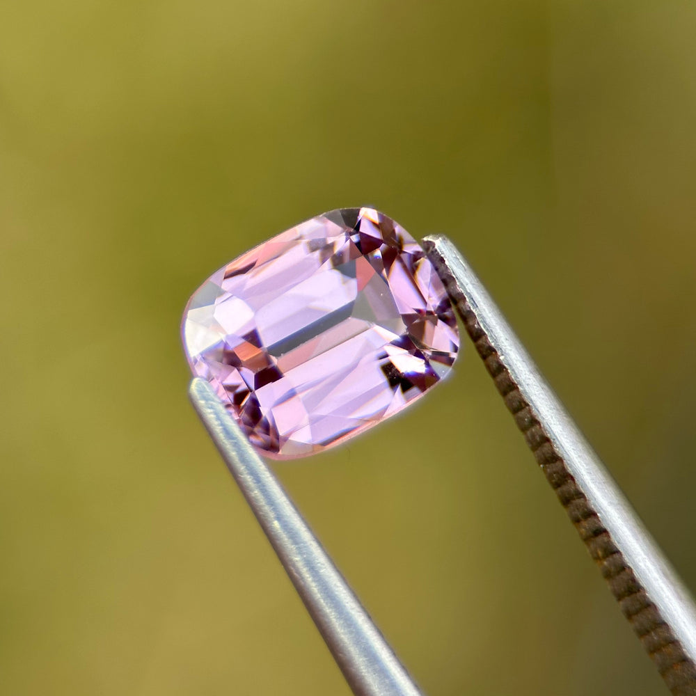 Natural Spinel Gem - Image 2